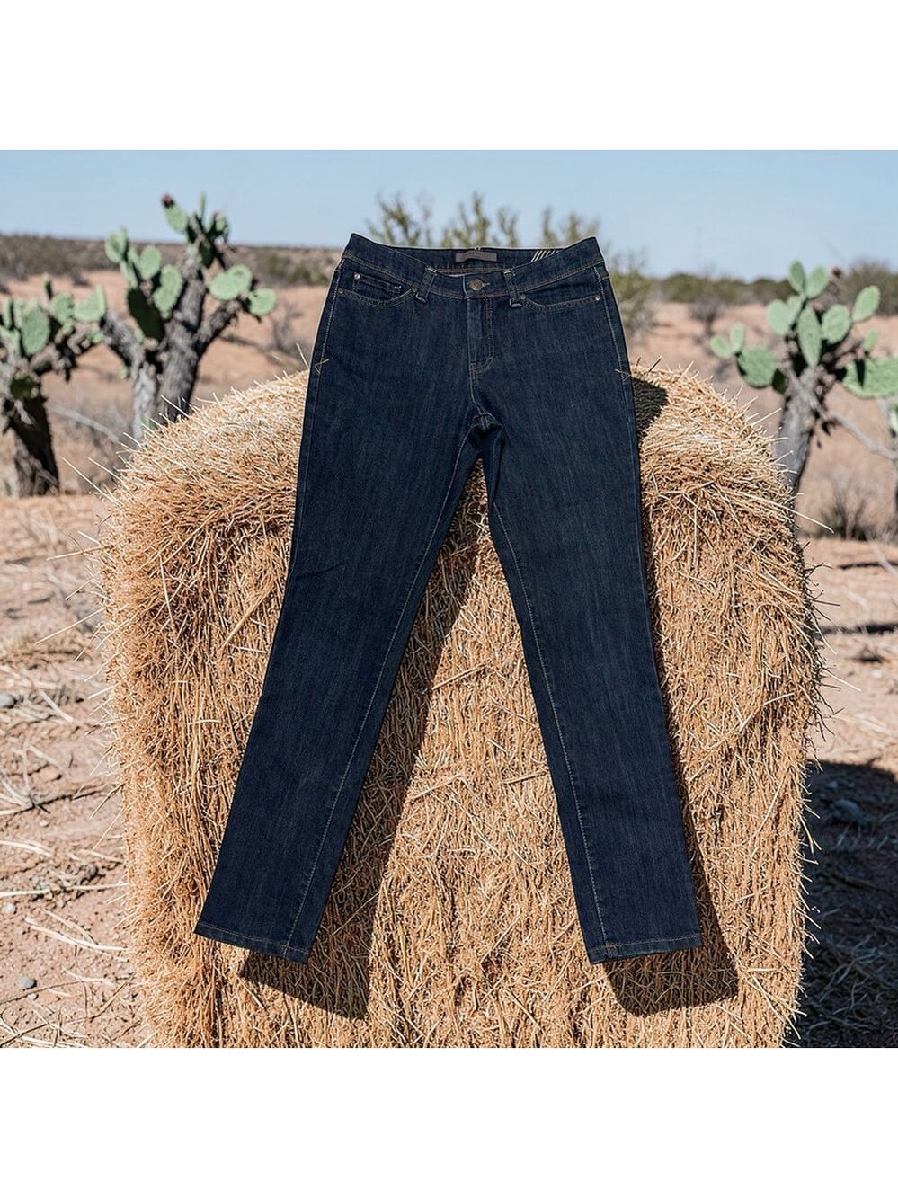 Nine West Jeans Womens 10 / 29 X 32 Dark BLUE RODEO DR DENIM STYLE City Cowgirl